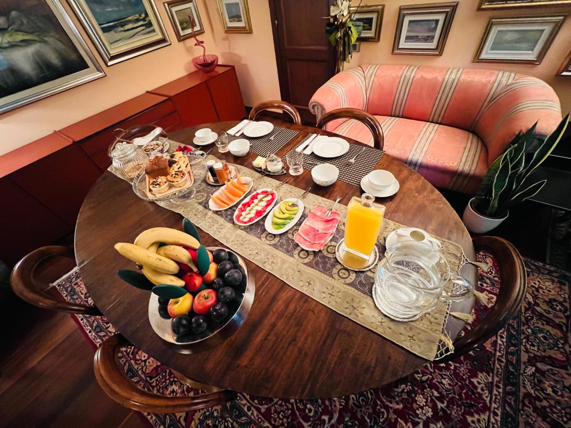 라벤나 Opera Deluxe B&B 외부 사진
